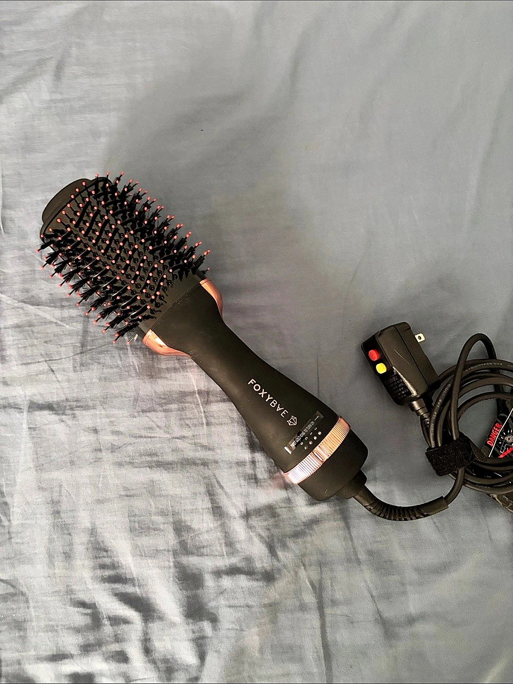 FoxyBae Rose Gold Blowout Dryer Brush